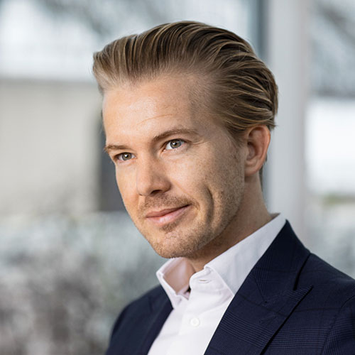 We are pleased to announce that as of January 1st, 2021 Dominik Mayer has joined HSCie as a Partner.
